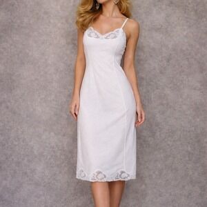 Vintage 1970s Wonder Maid Womens 32 White Cotton Slip Lace Hem NOS ILGWU USA